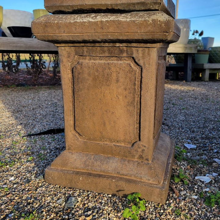 A close-up of the frame design details on the Large Square Frame Pedestal.